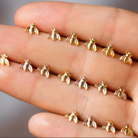 NWOT Golden mini bee - Picture 4 of 4